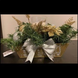 Silver and gold centerpiece